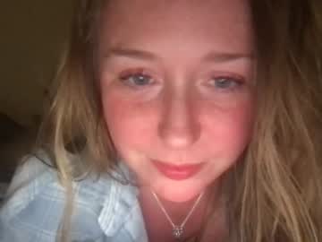 girl
        jadeeee8888 cam image #3209704