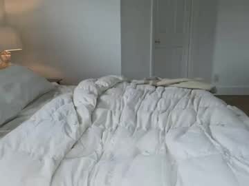 girl
        wolfetrap cam image #1382757
