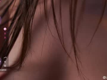 girl
        lucie_beltran cam image #5458255