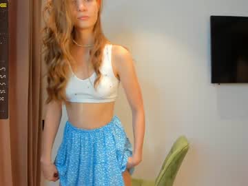 girl
        carolynsveronica cam image #2184713