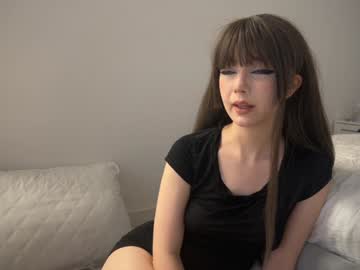 girl Cam Girls Get Busy With Their Dildos With No Shame with dreamywings