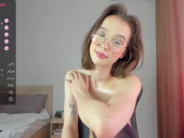 girl
        amilia4u cam image #2378209