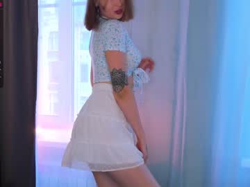 girl
        dinablush cam image #561319