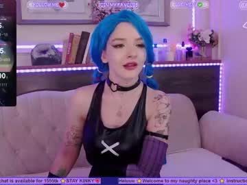 girl
        ginger_pie cam image #2912238