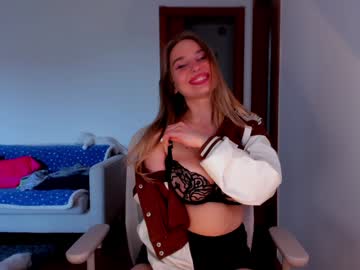 girl
        sweetmila1 cam image #6697661