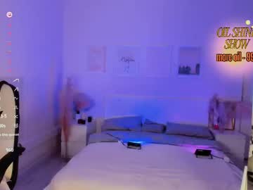 girl
        lil_stephanie cam image #6660551
