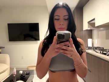 girl
        ariazulx cam image #5838692
