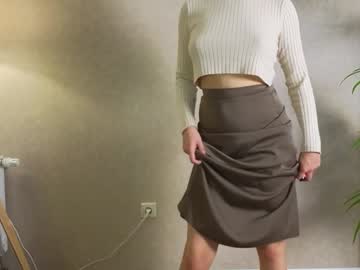 girl Cam Girls Get Busy With Their Dildos With No Shame with chelseafurnish