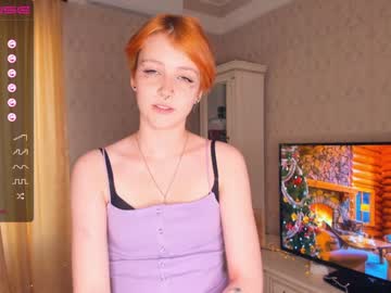 girl
        ruthgill cam image #481741
