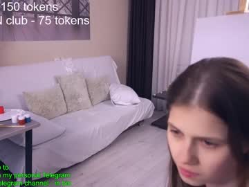 girl
        maydacarls cam image #3875388