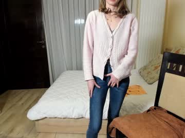 girl
        its_time4 cam image #6493018