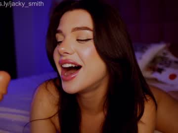 girl
        jacky_smith cam image #2165900
