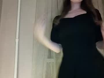 girl
        jennyjansen cam image #2467886