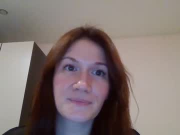 girl
        angelinafox1 cam image #1930021