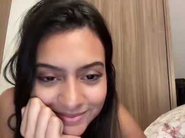 girl
        mayahepburn cam image #4042029
