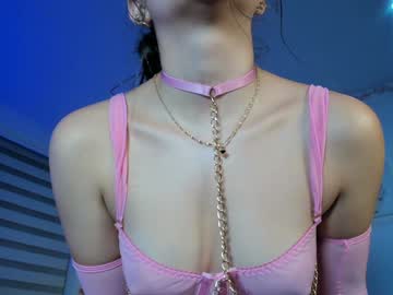 girl
        gabrielaa_18 cam image #5366245