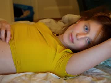 girl
        ellaa91 cam image #253307