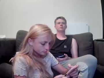 couple
        fluffybunnyxx cam image #741433