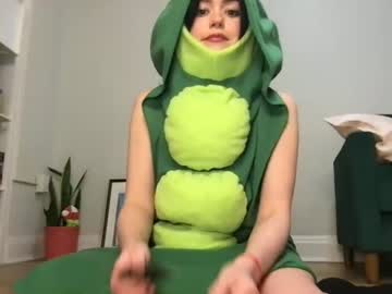 girl
        littlesugarpea cam image #2951279
