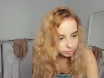 girl
        xterribly_cutex cam image #2331286