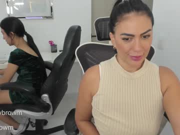 couple
        emillybrowm cam image #4779523