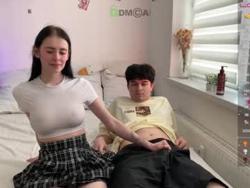 couple
        fkkmeplss cam image #1681629