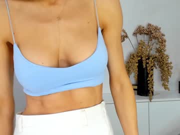 girl
        finestchantilly cam image #980833