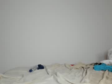 girl
        inocent_student17 cam image #2290064