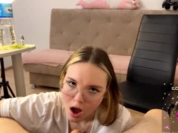 couple
        sexstar_l1fstyl3 cam image #3594200
