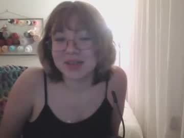 girl
        ftarh18 cam image #2018820