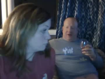couple
        badchoices75 cam image #5525152