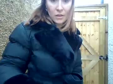 girl
        eatmypie69 cam image #3047307