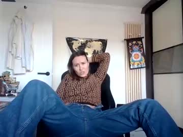girl
        eatmypie69 cam image #3513752