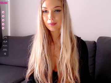 girl
        pervyblonde cam image #1194438