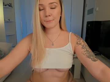 girl
        peachju1cy cam image #5745764