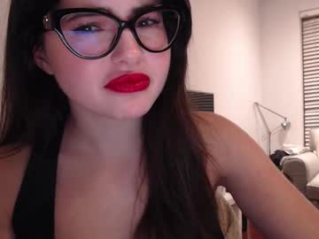 girl
        playnofuckinggames cam image #5779945