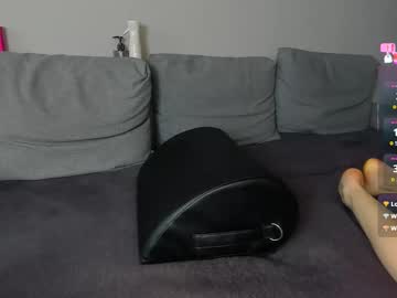 couple
        lovely_bunnyhot cam image #6689030