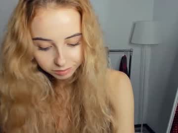 girl
        xterribly_cutex cam image #2324149