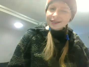 girl
        nutttrition cam image #999461