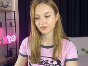 girl Cam Girls Get Busy With Their Dildos With No Shame with bernardaboons