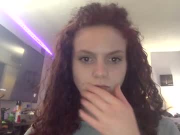 couple
        lylaslair cam image #1529338