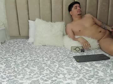 couple
        nikita_love69 cam image #5570237
