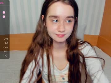 girl
        marionfuuller cam image #3253075