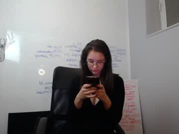 girl
        yourcrazyneightbor cam image #534733