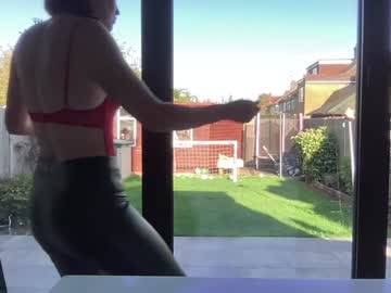 girl
        eatmypie69 cam image #5268177