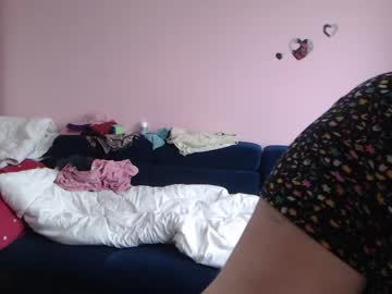 girl
        lantti cam image #1257834