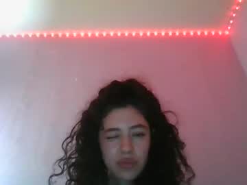 girl
        savinajade cam image #474426