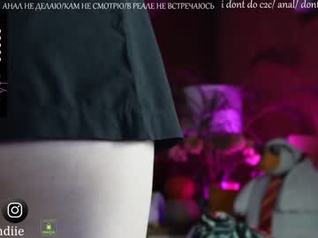 girl
        bestblondiiecb cam image #2791870
