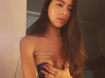 girl
        itsssssssme_lana cam image #416595