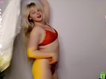 girl
        shy_blondiee cam image #1025349